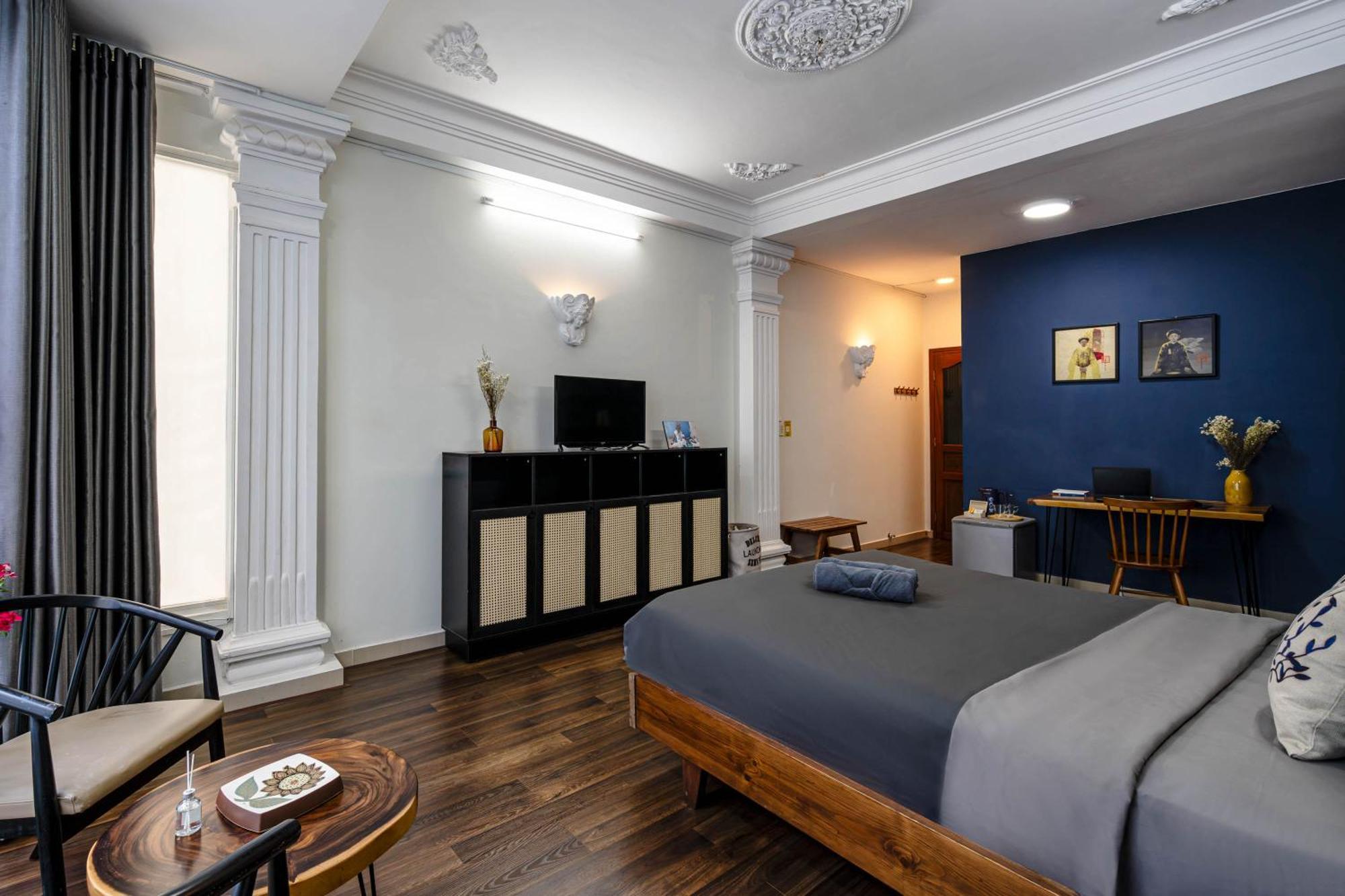Holo Le Thanh Ton Saigon Serviced Ở trọ