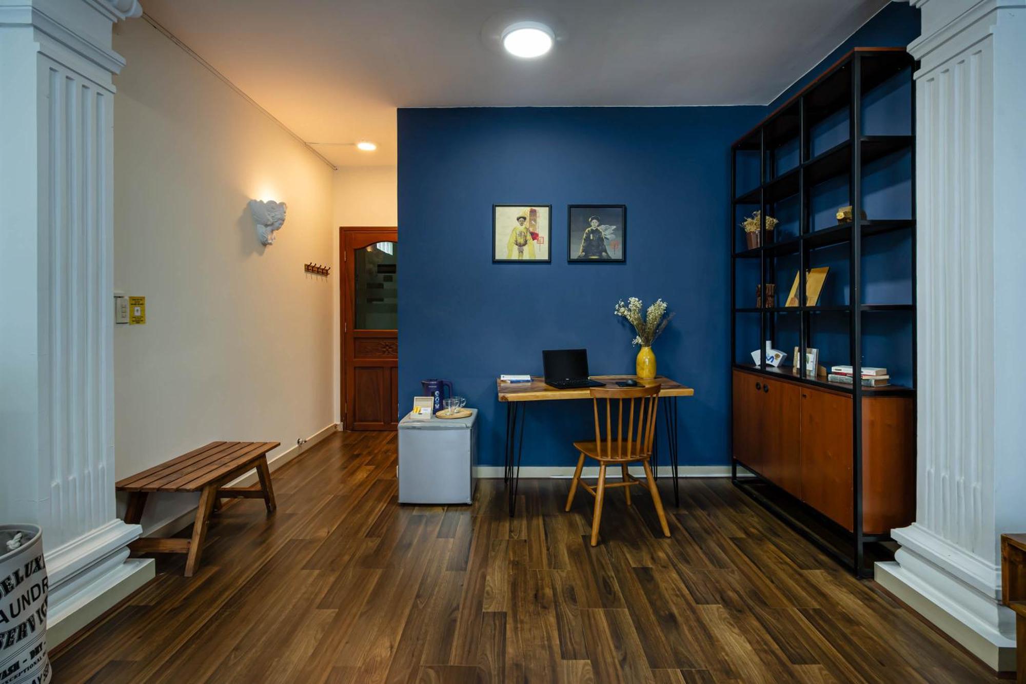 Holo Le Thanh Ton Saigon Serviced Ở trọ