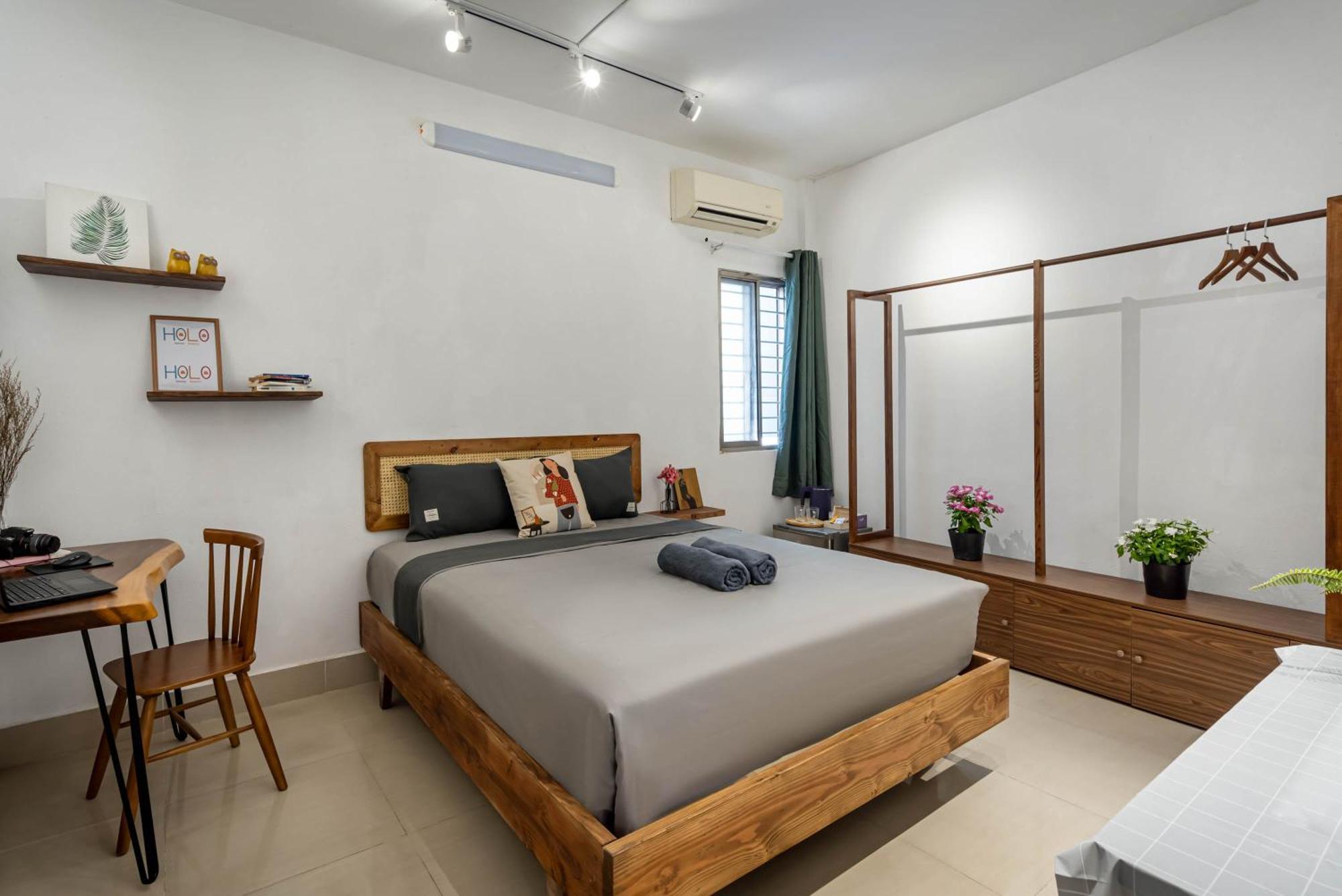 Ở trọ Holo Le Thanh Ton Saigon Serviced *